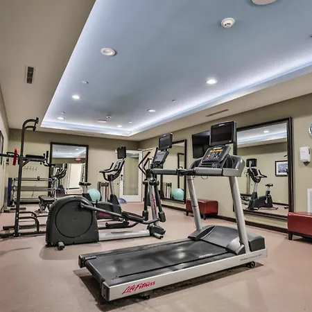 Relux Free Parking! Gym! Washerdryer! Longer Stay Welcome